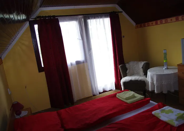 Gasthof Horvath Kert Vendeghaz Zirc